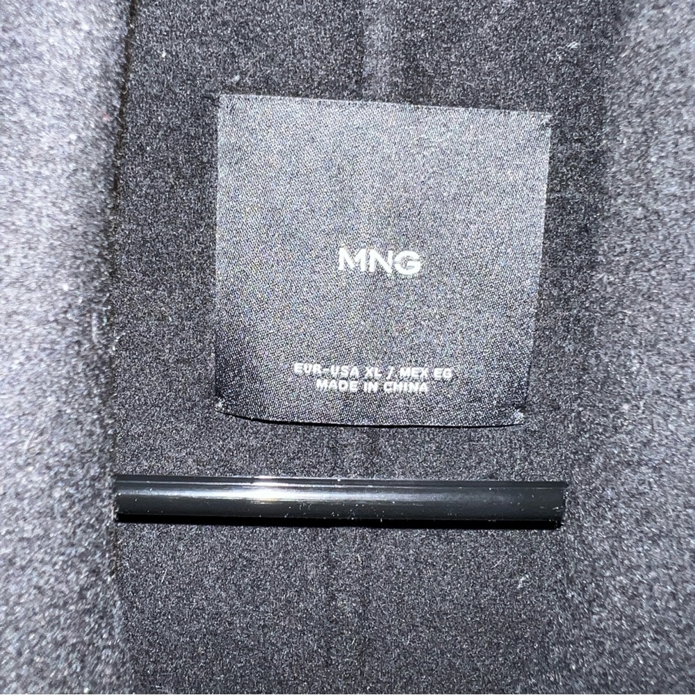 Mango Black Double-Breasted Coat - Picture 3 of 3